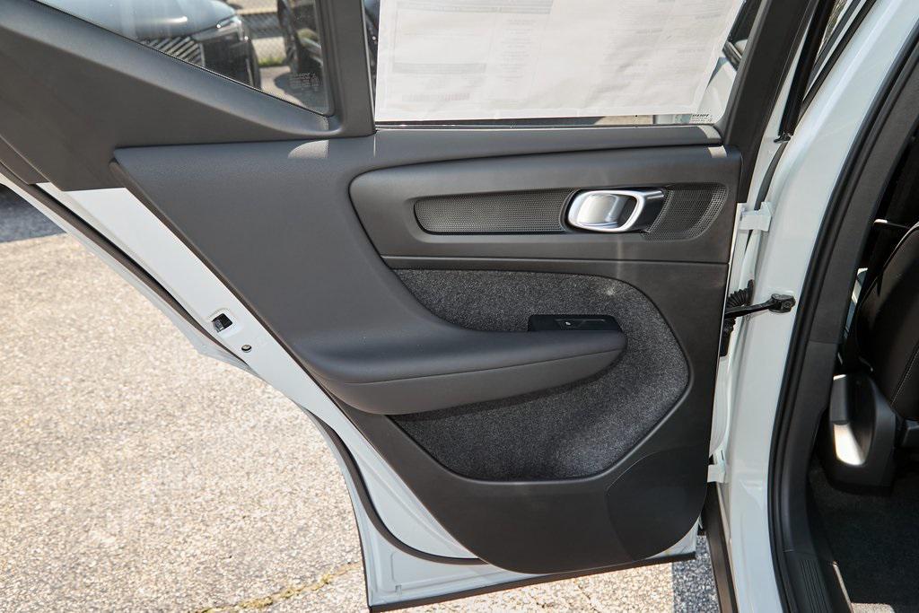 new 2026 Volvo XC40 car, priced at $42,995