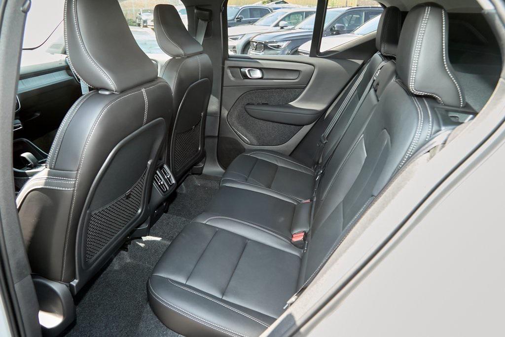 new 2026 Volvo XC40 car, priced at $42,995