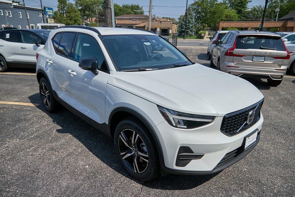 new 2026 Volvo XC40 car, priced at $42,995