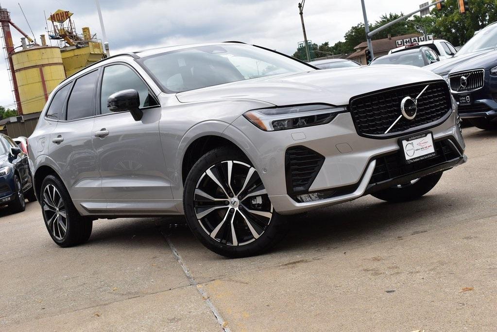 new 2025 Volvo XC60 car