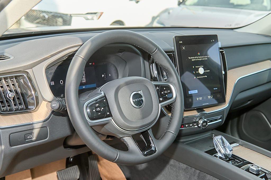 new 2026 Volvo XC60 car, priced at $54,985