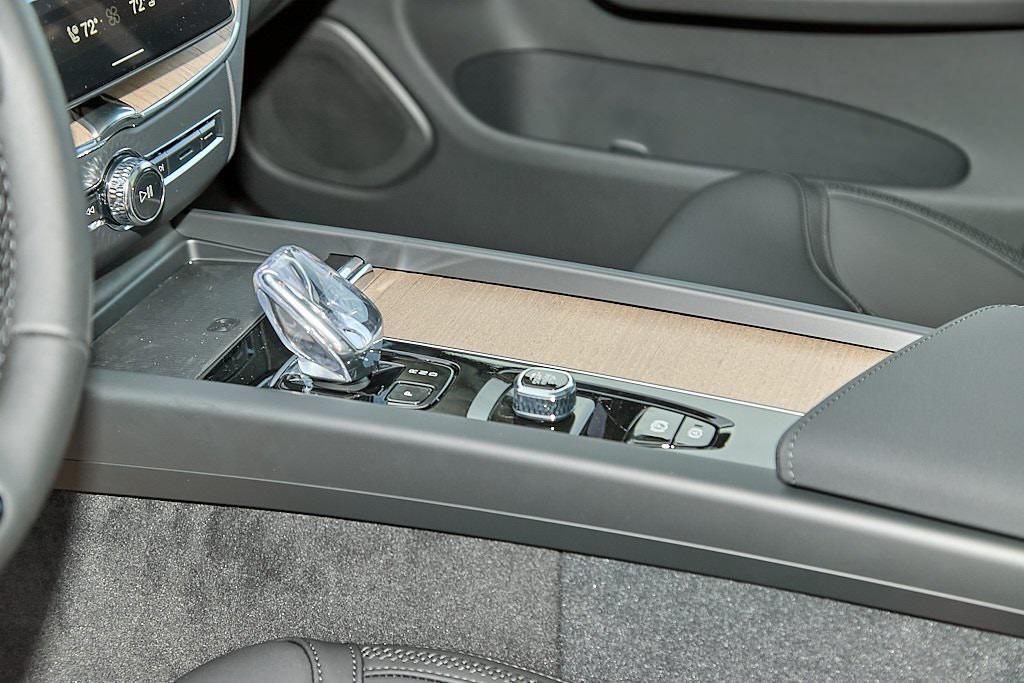 new 2026 Volvo XC60 car, priced at $54,985