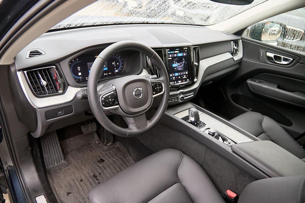 new 2025 Volvo XC60 car, priced at $49,788