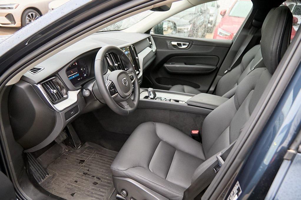 new 2025 Volvo XC60 car, priced at $49,788