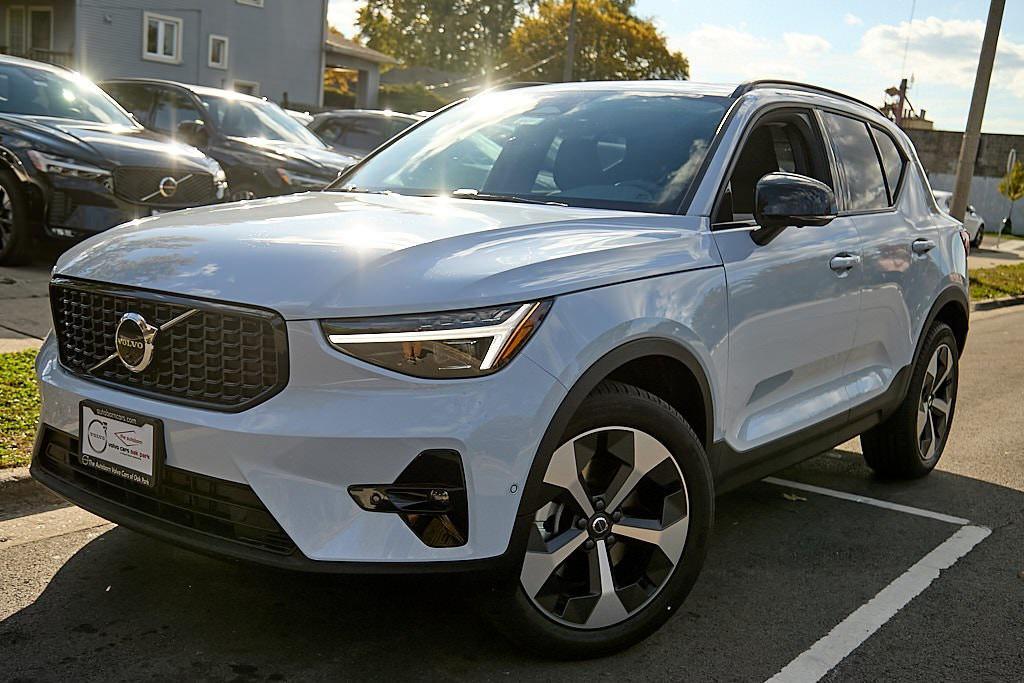 new 2026 Volvo XC40 car, priced at $48,150
