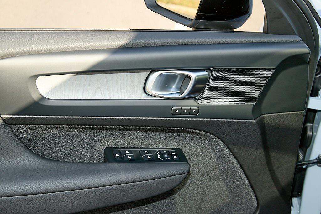 new 2026 Volvo XC40 car, priced at $48,150