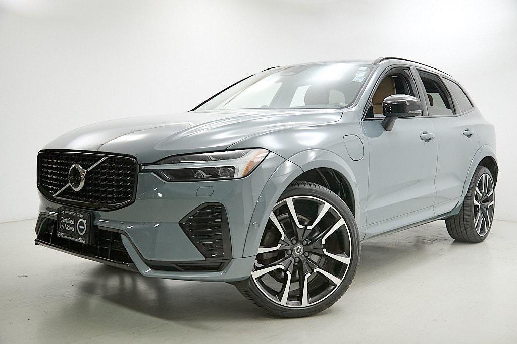 used 2023 Volvo XC60 Recharge Plug-In Hybrid car, priced at $45,995