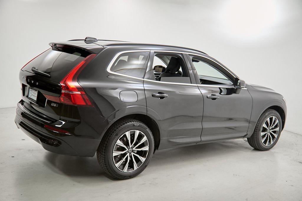 used 2023 Volvo XC60 car, priced at $29,995