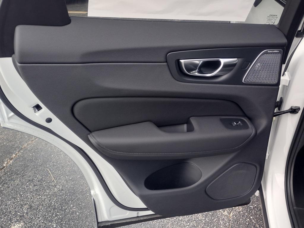 new 2026 Volvo XC60 car, priced at $66,395