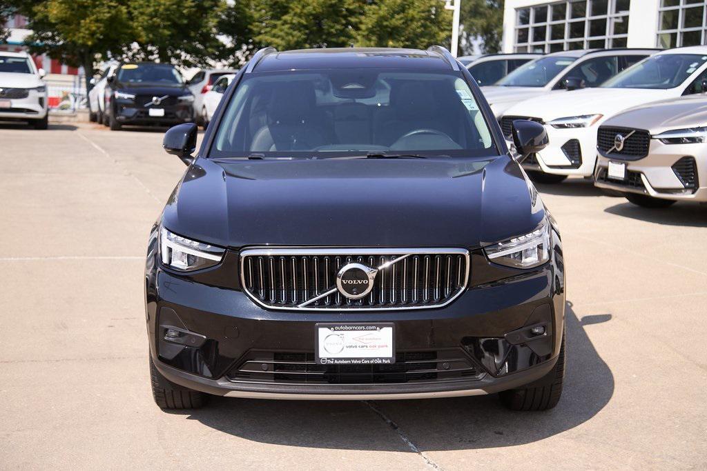 used 2025 Volvo XC40 car, priced at $35,495