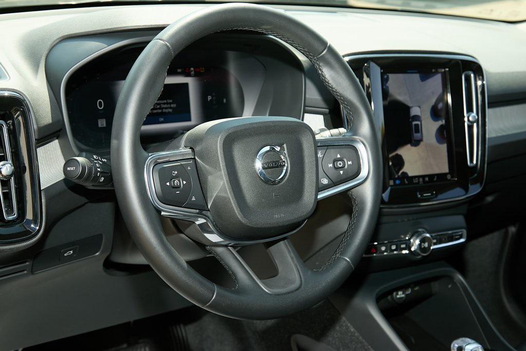 used 2025 Volvo XC40 car, priced at $35,495