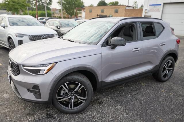 new 2026 Volvo XC40 car, priced at $45,545