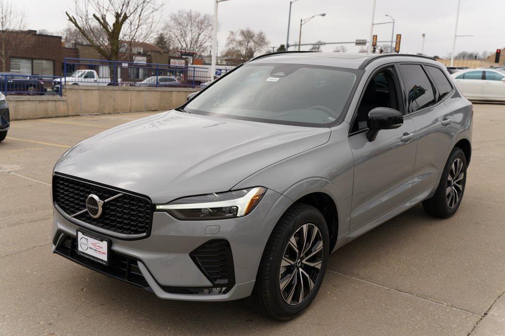 new 2025 Volvo XC60 car, priced at $45,995