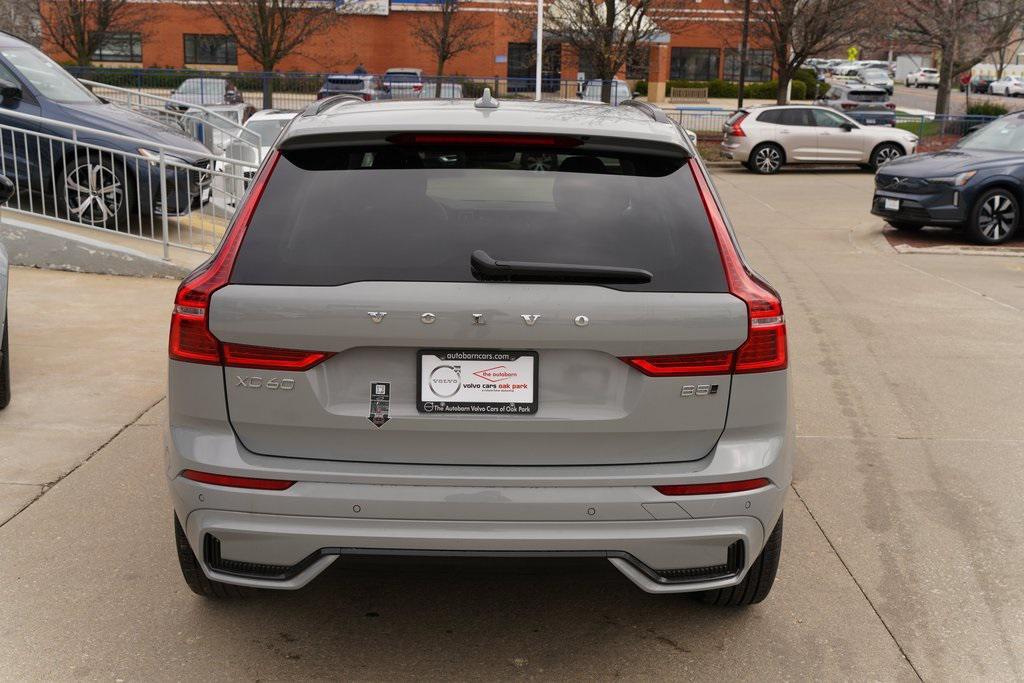 new 2025 Volvo XC60 car, priced at $45,995
