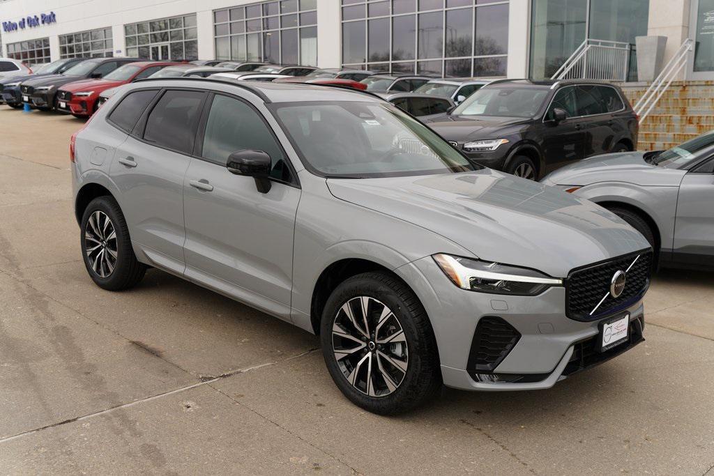 new 2025 Volvo XC60 car, priced at $45,995