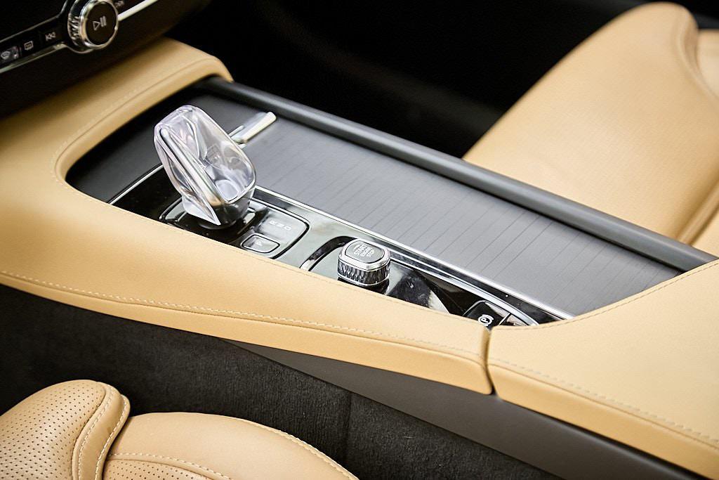 used 2022 Volvo XC90 Recharge Plug-In Hybrid car, priced at $45,495