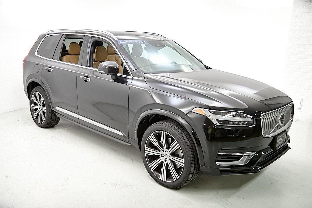 used 2022 Volvo XC90 Recharge Plug-In Hybrid car, priced at $45,495