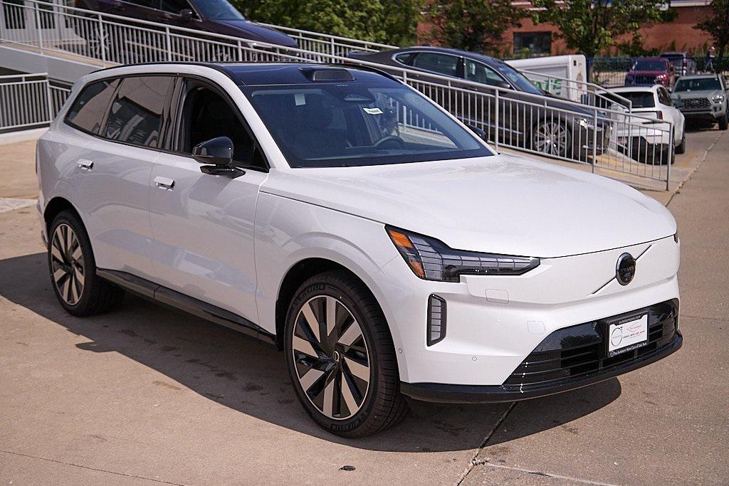 new 2025 Volvo EX90 car, priced at $82,460