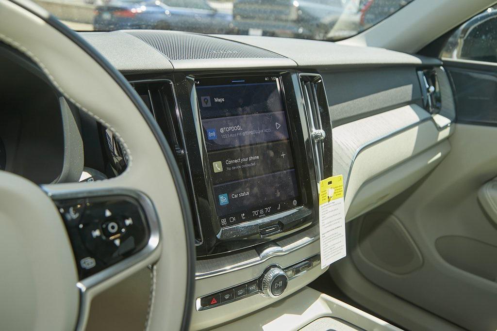 new 2025 Volvo XC60 car, priced at $54,146