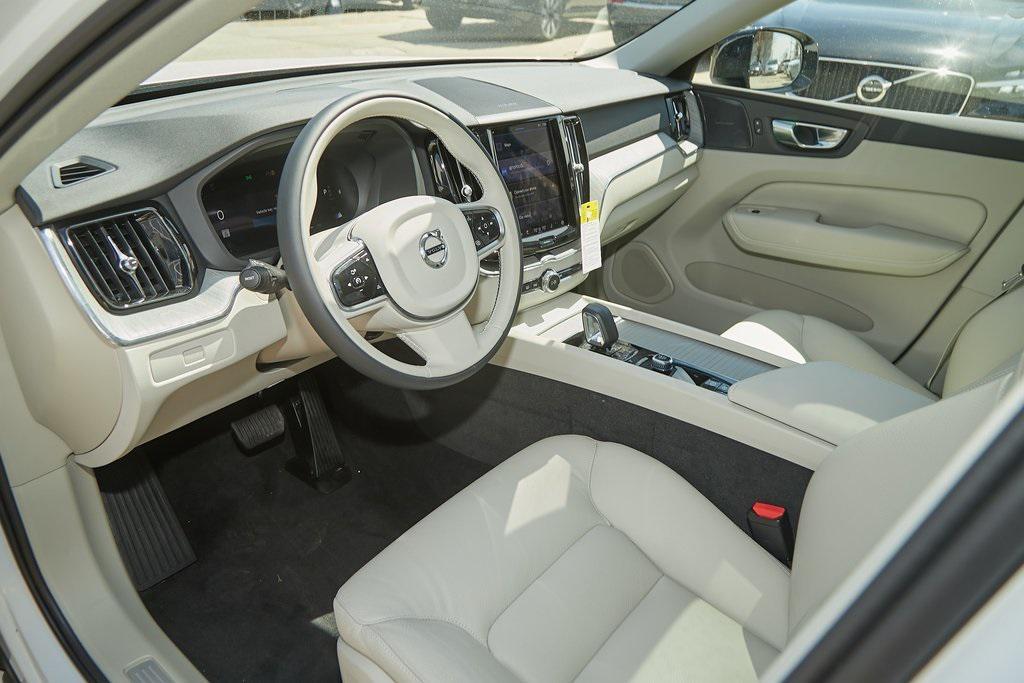 new 2025 Volvo XC60 car, priced at $54,146