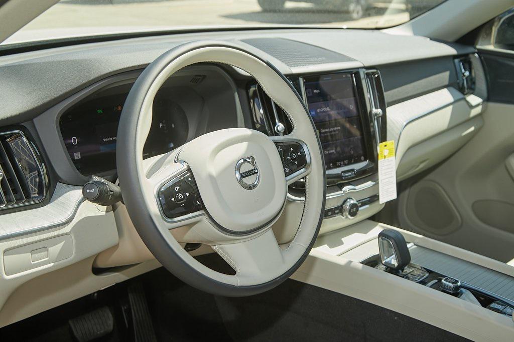 new 2025 Volvo XC60 car, priced at $54,146