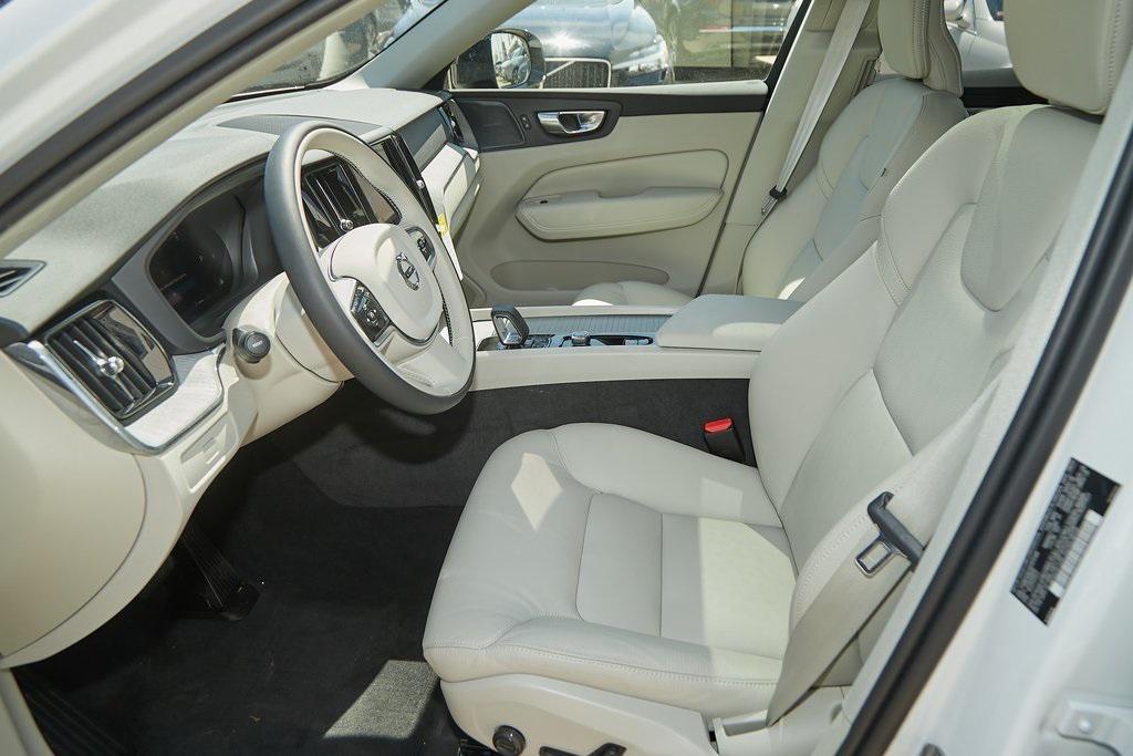 new 2025 Volvo XC60 car, priced at $54,146