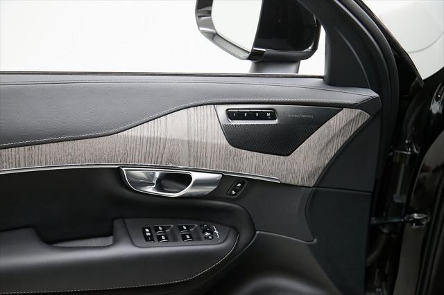 used 2022 Volvo XC90 car, priced at $43,995