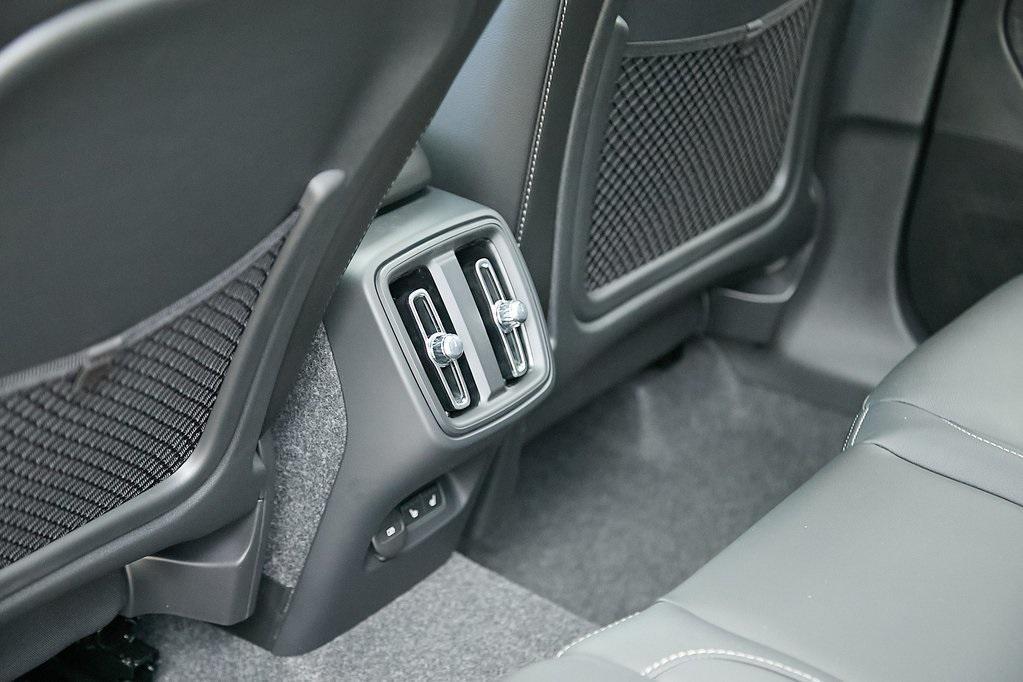 new 2025 Volvo XC40 car, priced at $44,316
