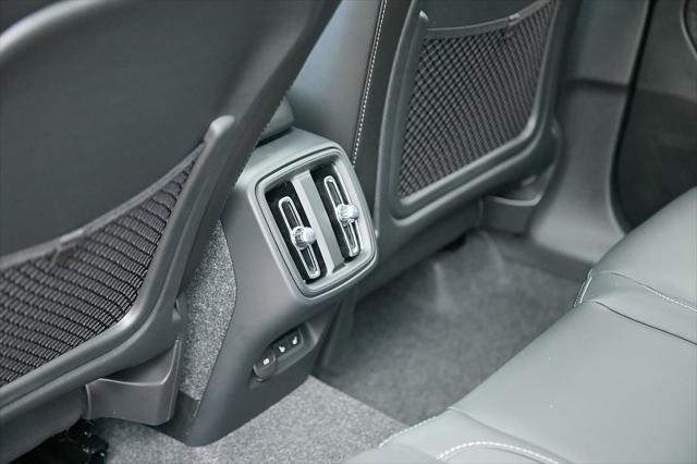 new 2025 Volvo XC40 car, priced at $44,814