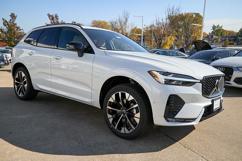 new 2026 Volvo XC60 car, priced at $54,985