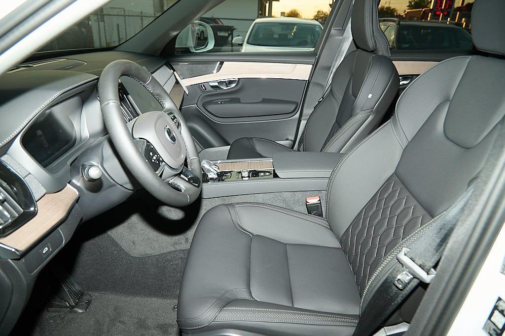 new 2026 Volvo XC90 car, priced at $68,980