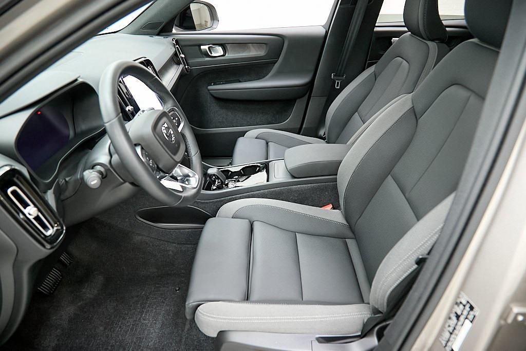 used 2023 Volvo XC40 Recharge Pure Electric car, priced at $31,995