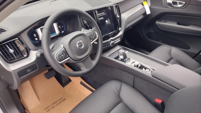 new 2025 Volvo XC60 car