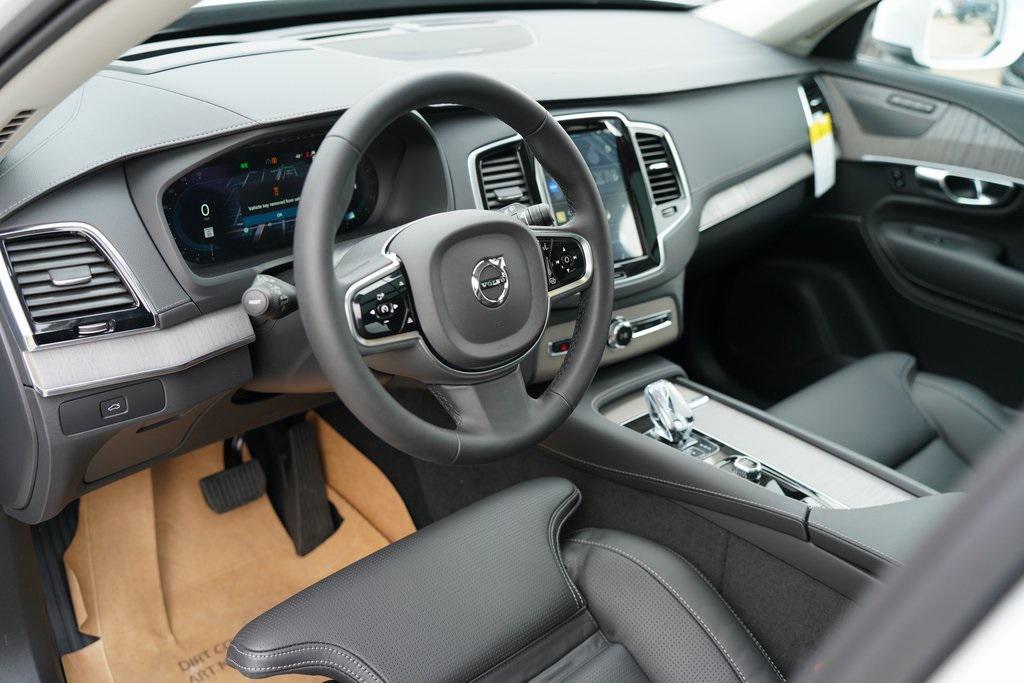 new 2025 Volvo XC90 car, priced at $63,357