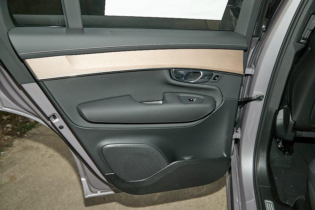 new 2026 Volvo XC90 car, priced at $68,905