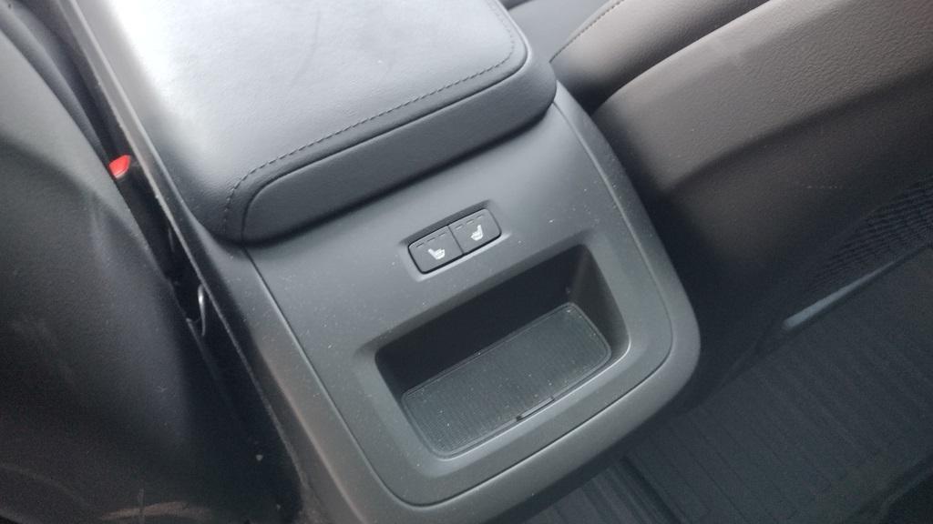 new 2025 Volvo XC60 car, priced at $50,290