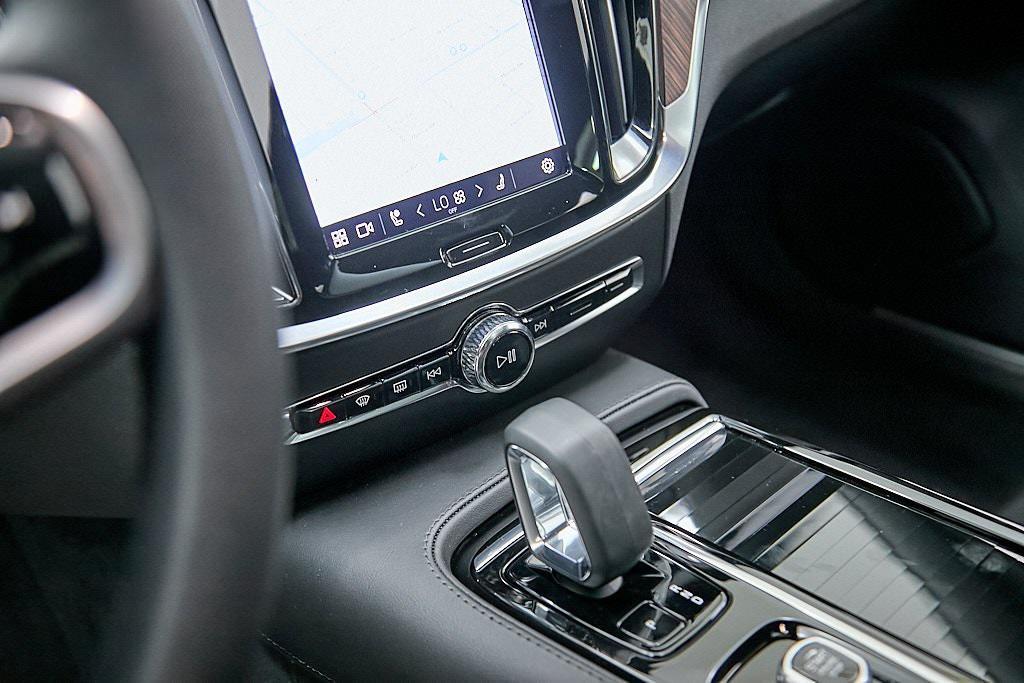 used 2023 Volvo S60 Recharge Plug-In Hybrid car, priced at $38,495