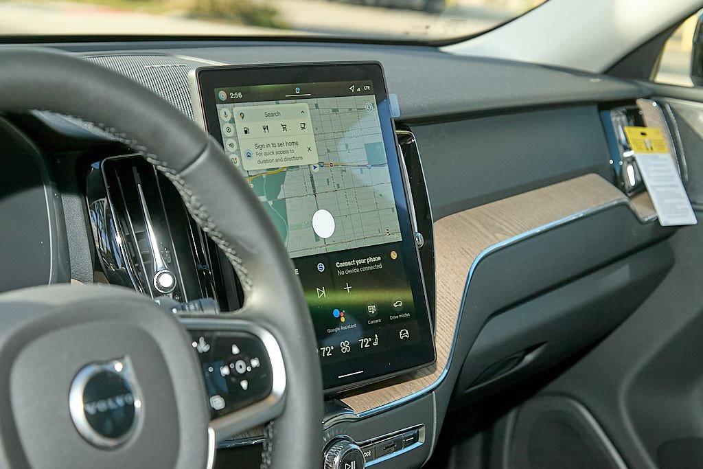 new 2026 Volvo XC60 car, priced at $55,560