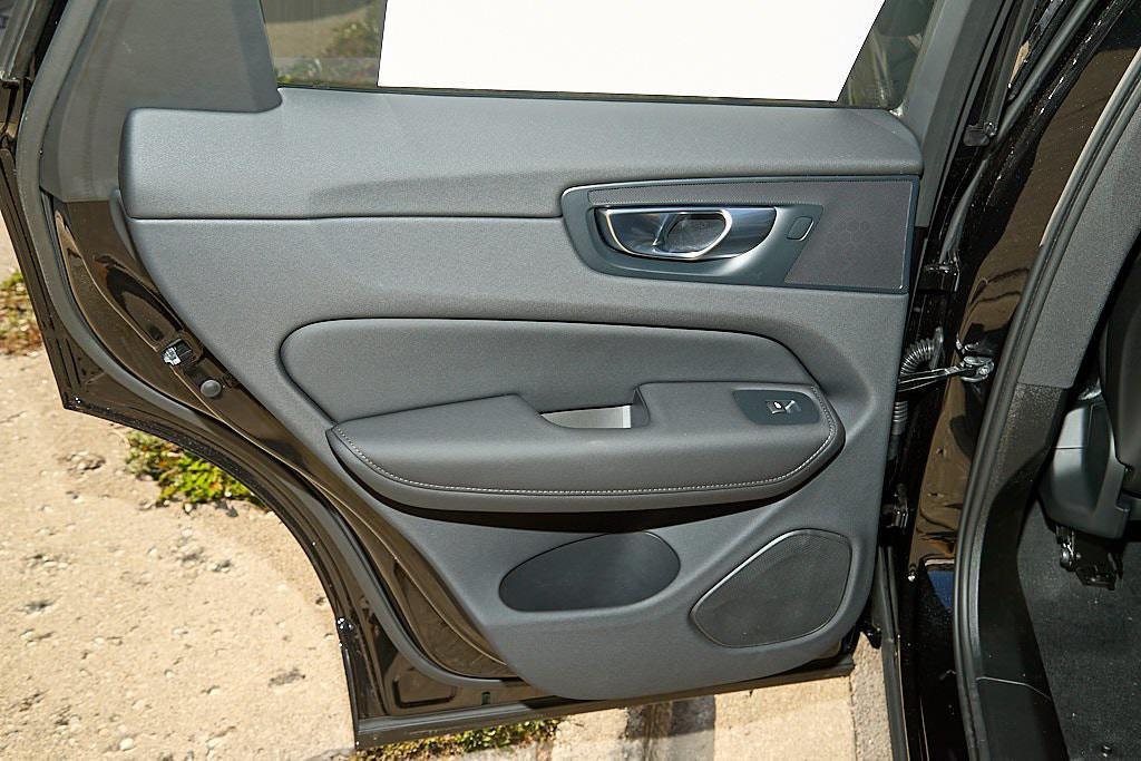 new 2026 Volvo XC60 car, priced at $55,560