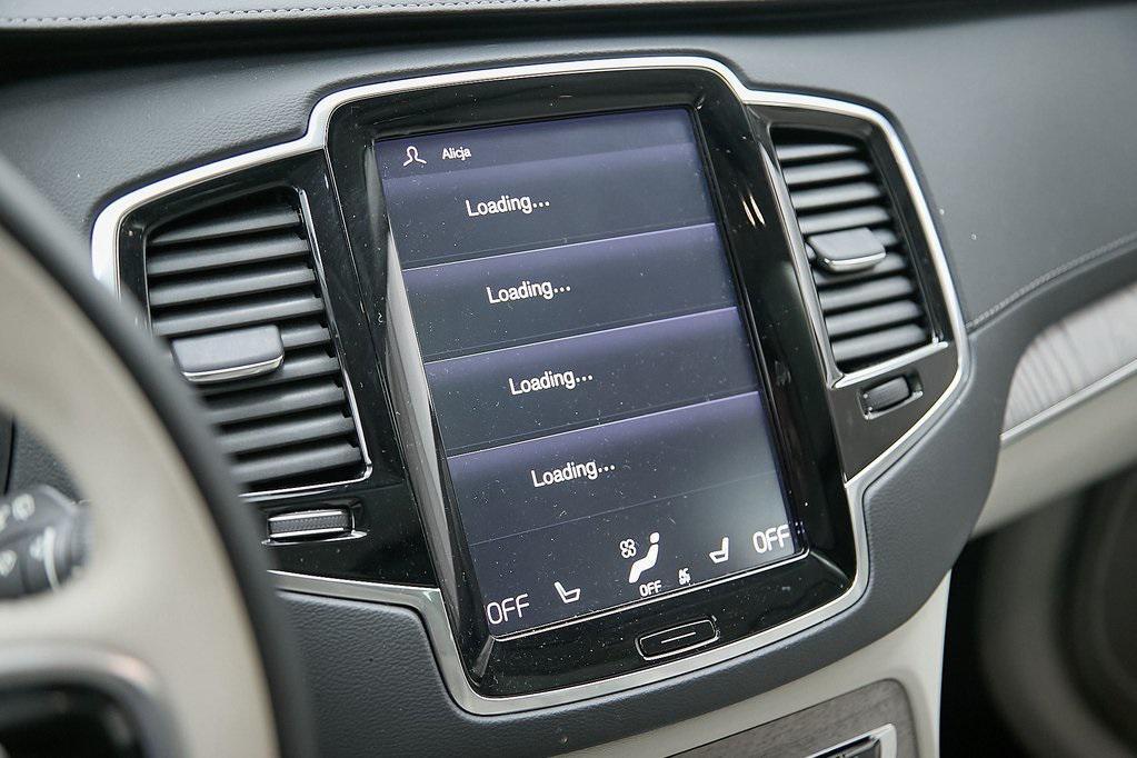 used 2022 Volvo XC90 car, priced at $40,995