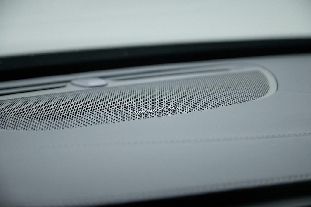 used 2022 Volvo XC90 car, priced at $40,995