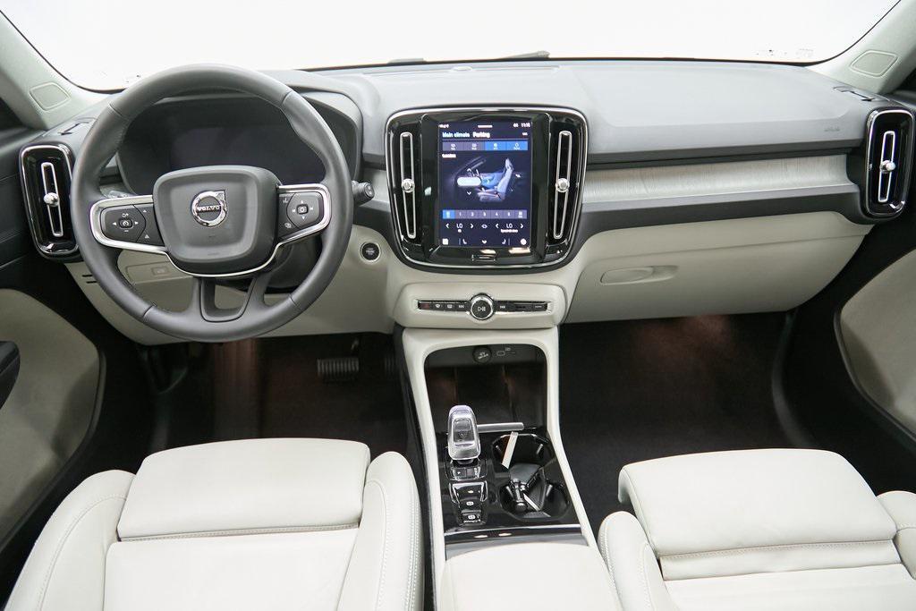 used 2024 Volvo XC40 car, priced at $36,495
