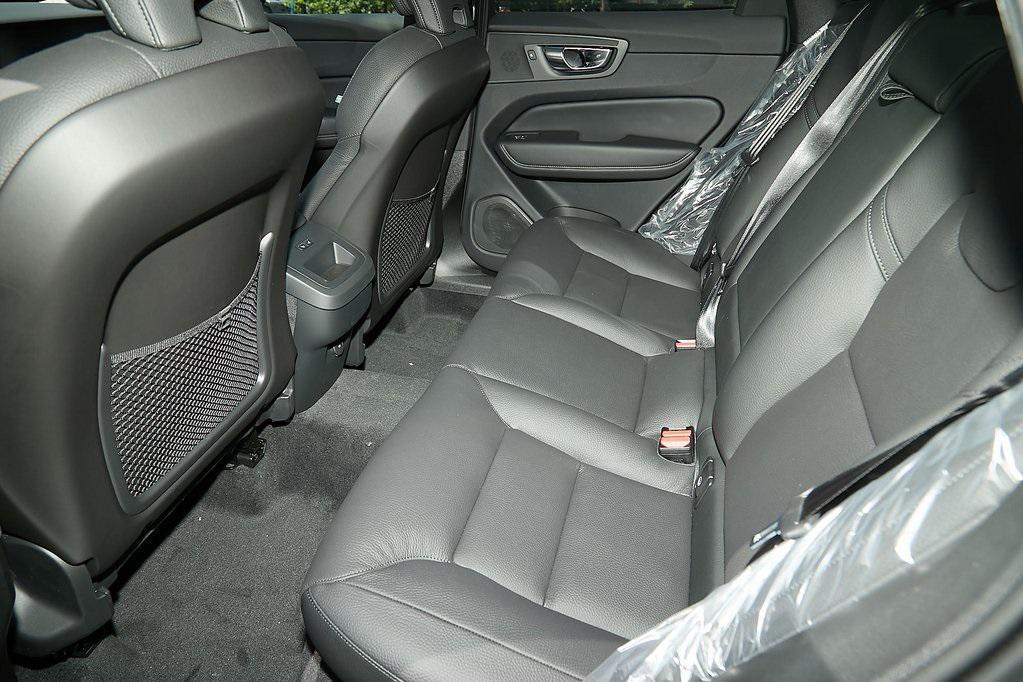 new 2025 Volvo XC60 car, priced at $52,693