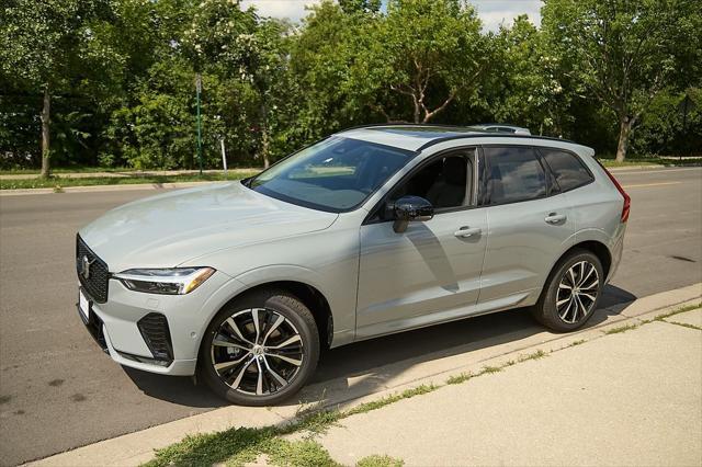 new 2025 Volvo XC60 car, priced at $53,262