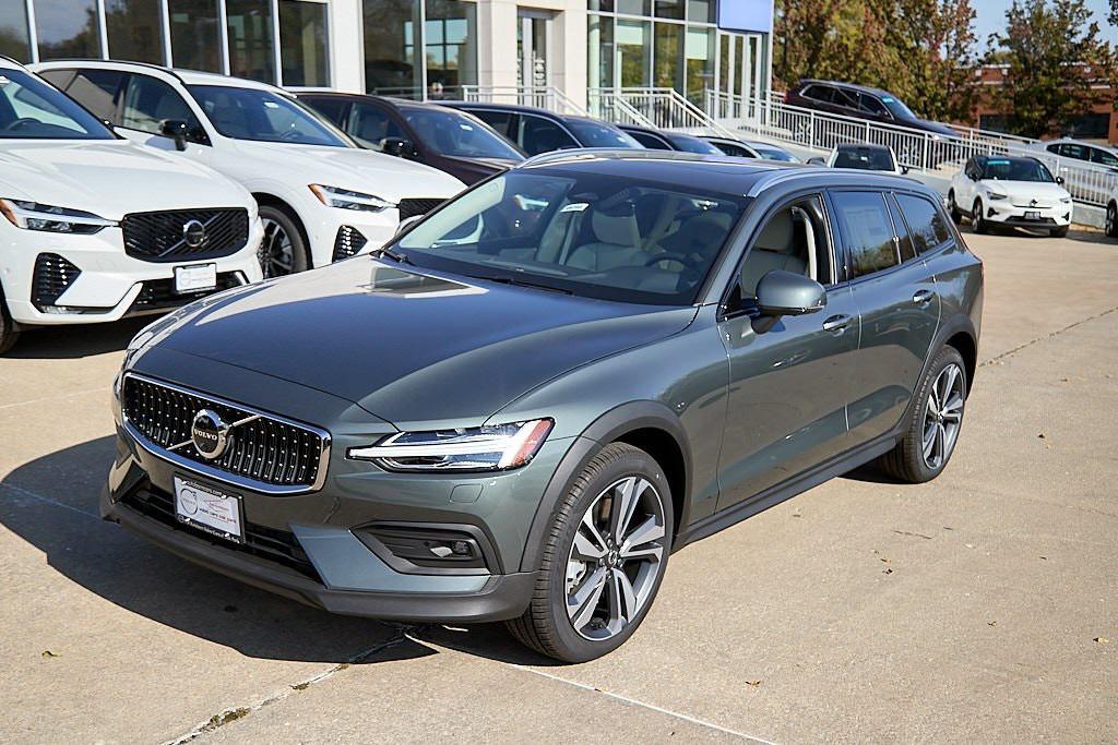 new 2026 Volvo V60 Cross Country car, priced at $55,460