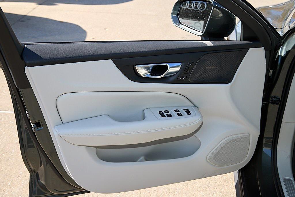 new 2026 Volvo V60 Cross Country car, priced at $55,460