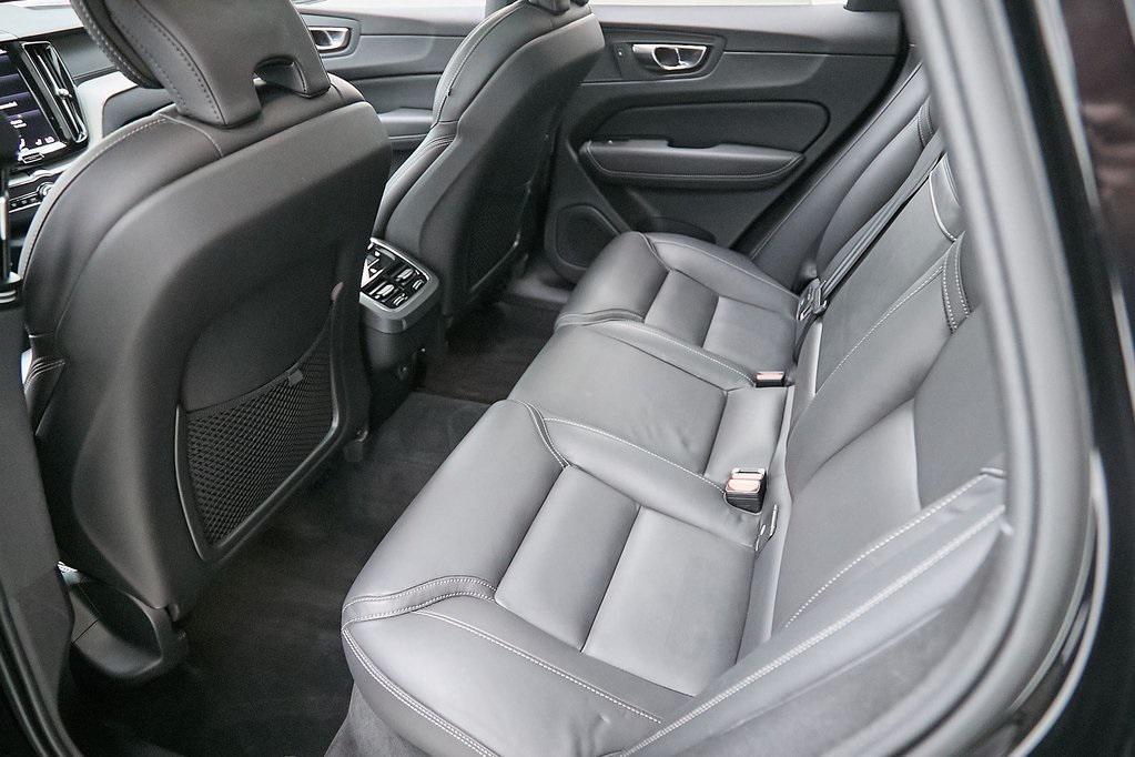 used 2021 Volvo XC60 car, priced at $26,895