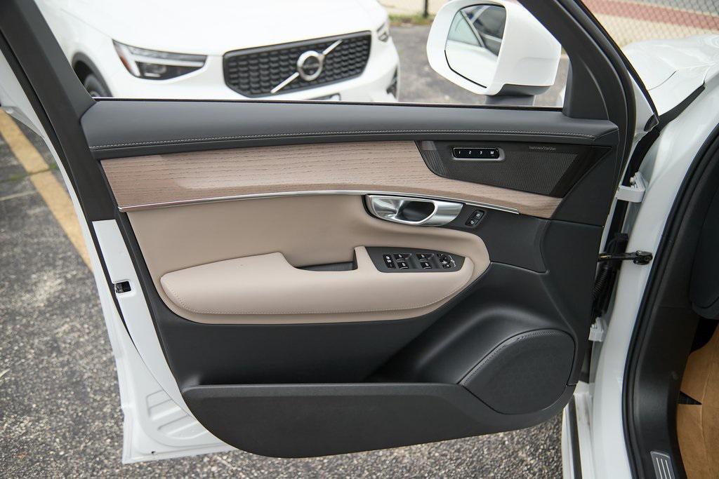 new 2026 Volvo XC90 car, priced at $68,825
