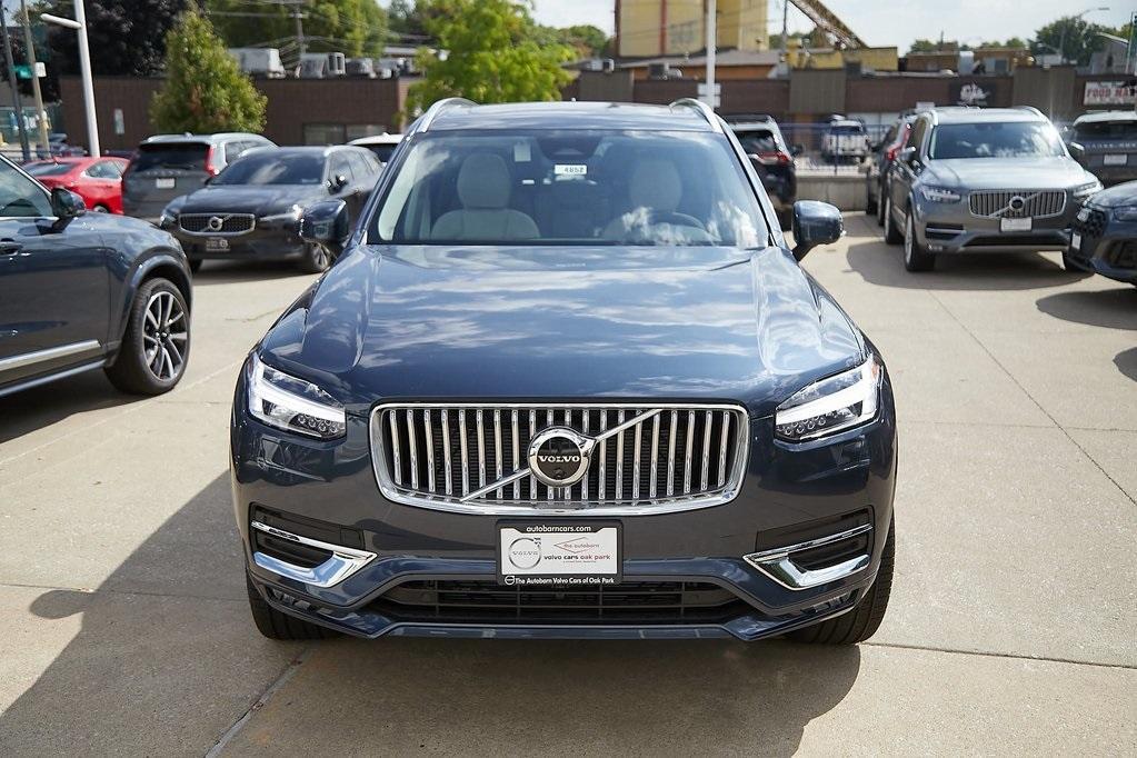 new 2024 Volvo XC90 car, priced at $62,021