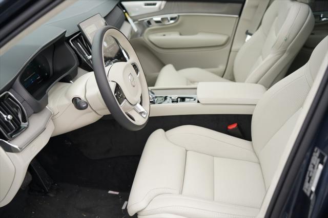 new 2025 Volvo XC90 car